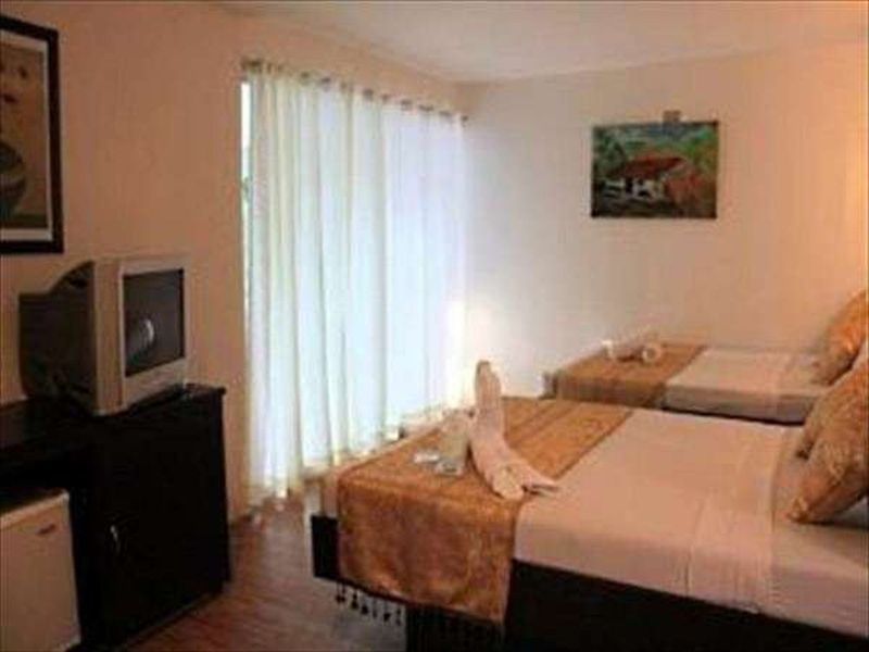 Quoalla Hotel Boracay Balabag  Екстериор снимка