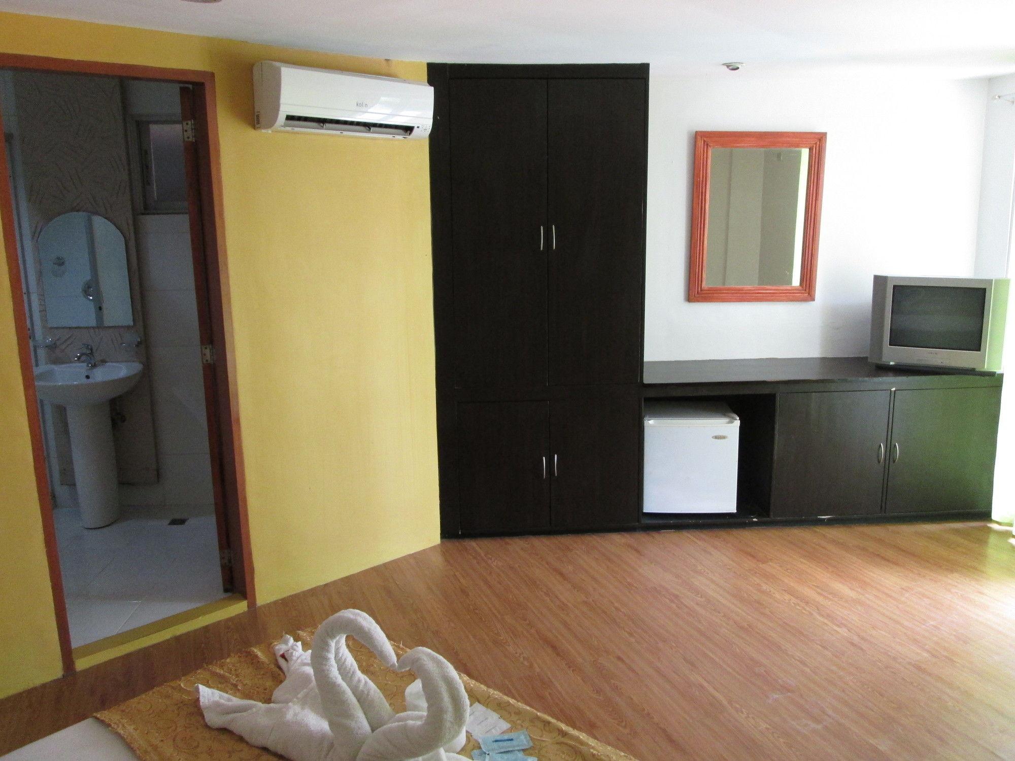 Quoalla Hotel Boracay Balabag  Екстериор снимка